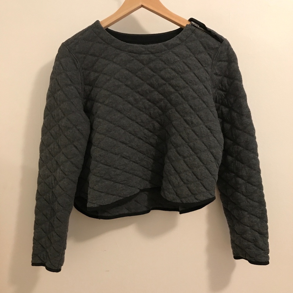 Madewell Gray Quilted Crop Top Long Sleeve